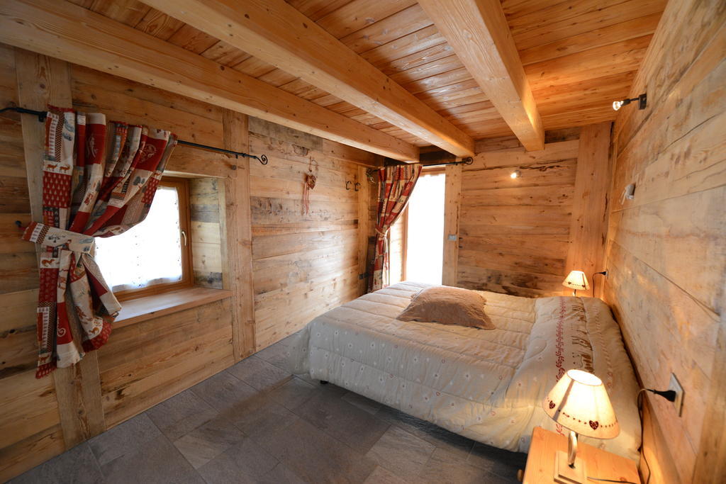 Vieilles Maisons D'Introd Quarto foto